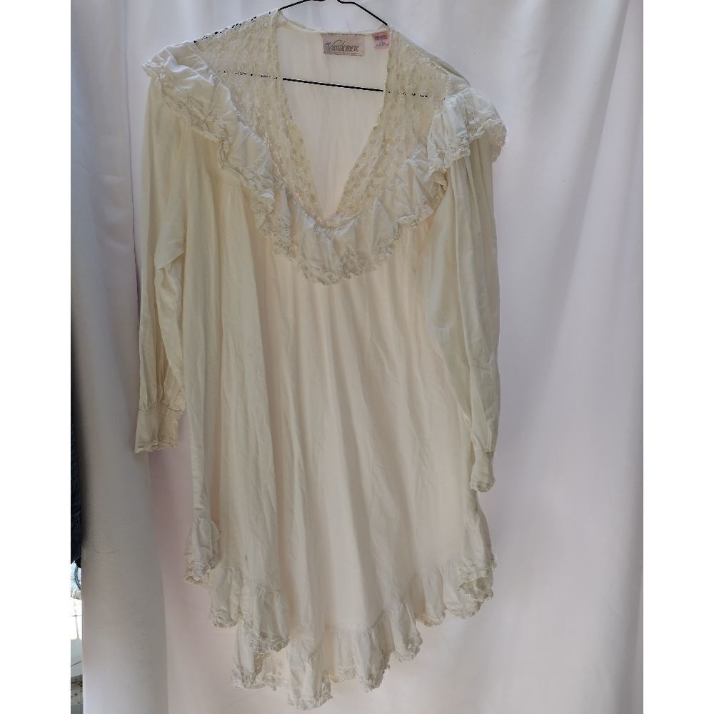 Vandemere cotton top 